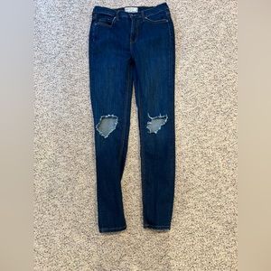 Free People Ripped Jeans Size 4 (27 Waist)